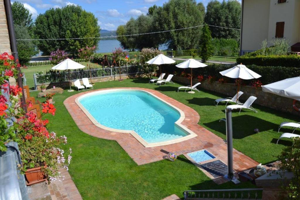 Appartamento Lago Trasimeno - Torricella Pg Exteriér fotografie